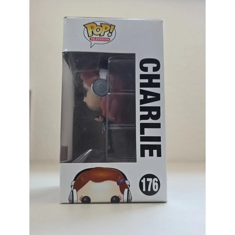 Funko Pop! Vinyl: Supernatural Charlie Bradbury #176 Hot Topic Exclusive - Picture 4 of 7